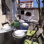 Casa Sveva, A Pochi Passi Dalle Spiagge E Dal Centro Di Arma Di Taggia. Hébergement de vacances *