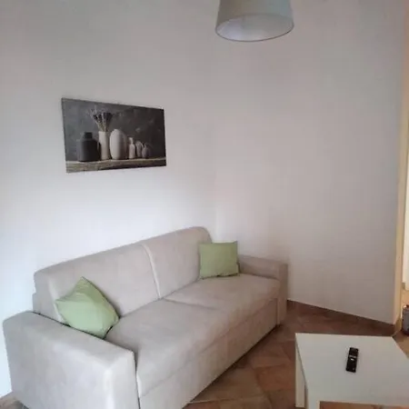 Holiday home Casa Sveva, A Pochi Passi Dalle Spiagge E Dal Centro Di Arma Di Taggia.